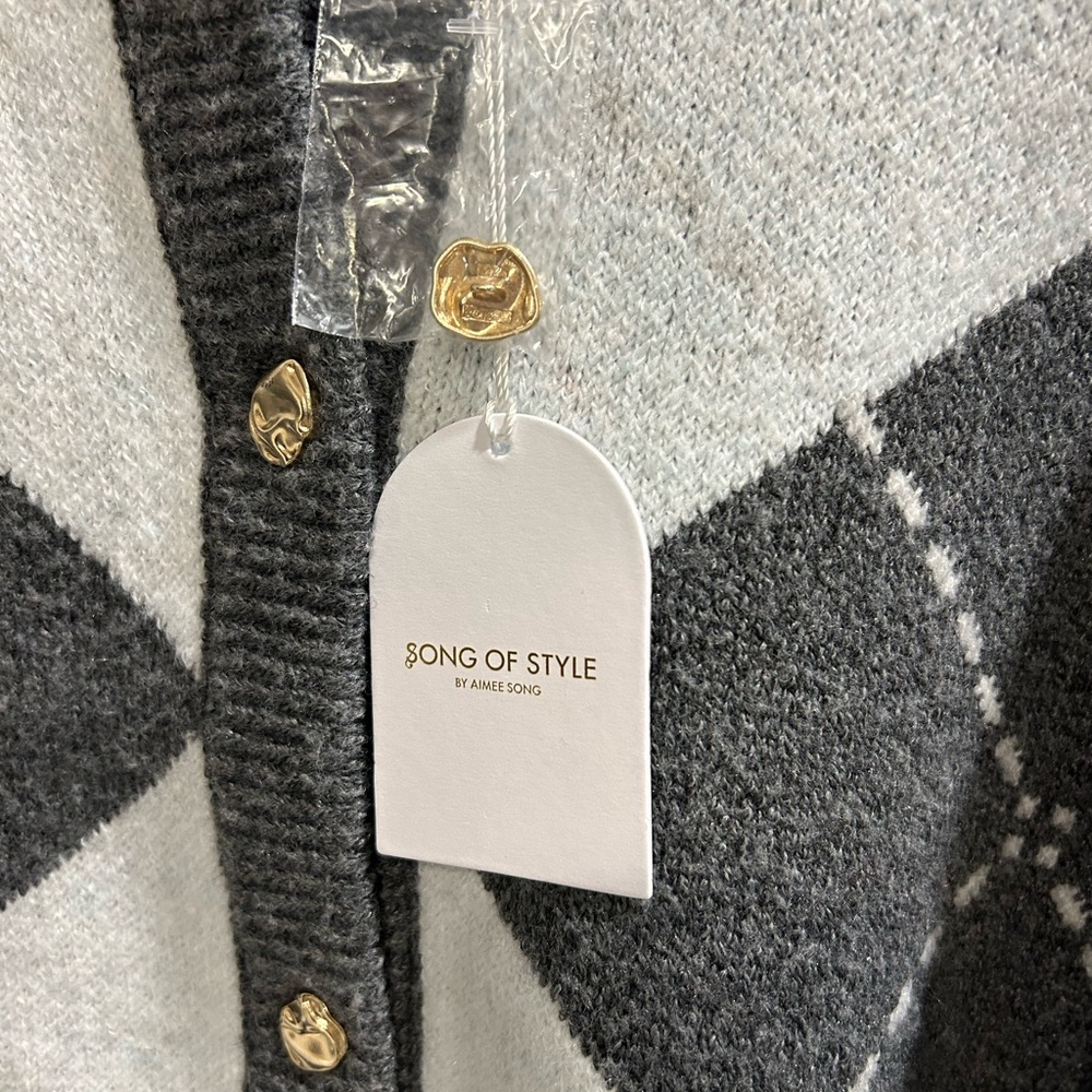 NWT Song of Style Argyle Knit Cardigan – Gray Gold Buttons Sz L - Picture 2 of 5